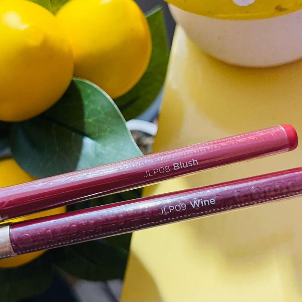 (2) Joah LipCandy Auto Lip Liners - Wine & Blush - Picture 6 of 6